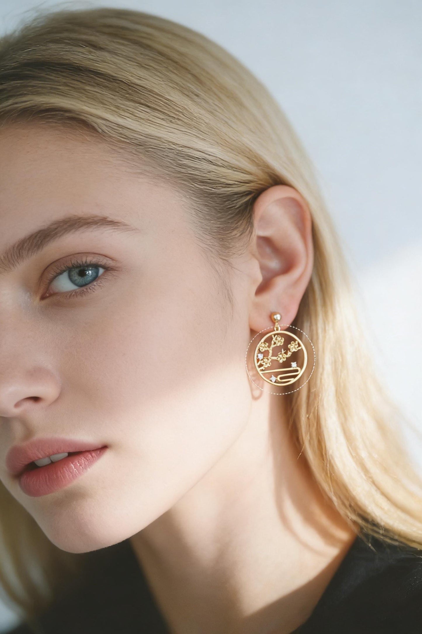 4pcs Gold/ Silver Tone Flower Leaf Charms , 18K Gold/ Rhodium plated Brass, Dainty Earring Pendants (GB-3118)