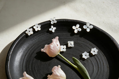 10pcs Mini Shell Flower Beads 6mm, Mother of Pearl Tiny Floral Cabochons, Bridal DIY Accessories Bulk (BK-002)
