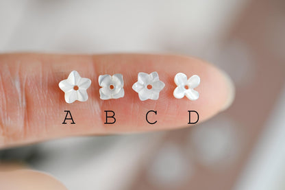 10pcs Mini Shell Flower Beads 6mm, Mother of Pearl Tiny Floral Cabochons, Bridal DIY Accessories Bulk (BK-002)