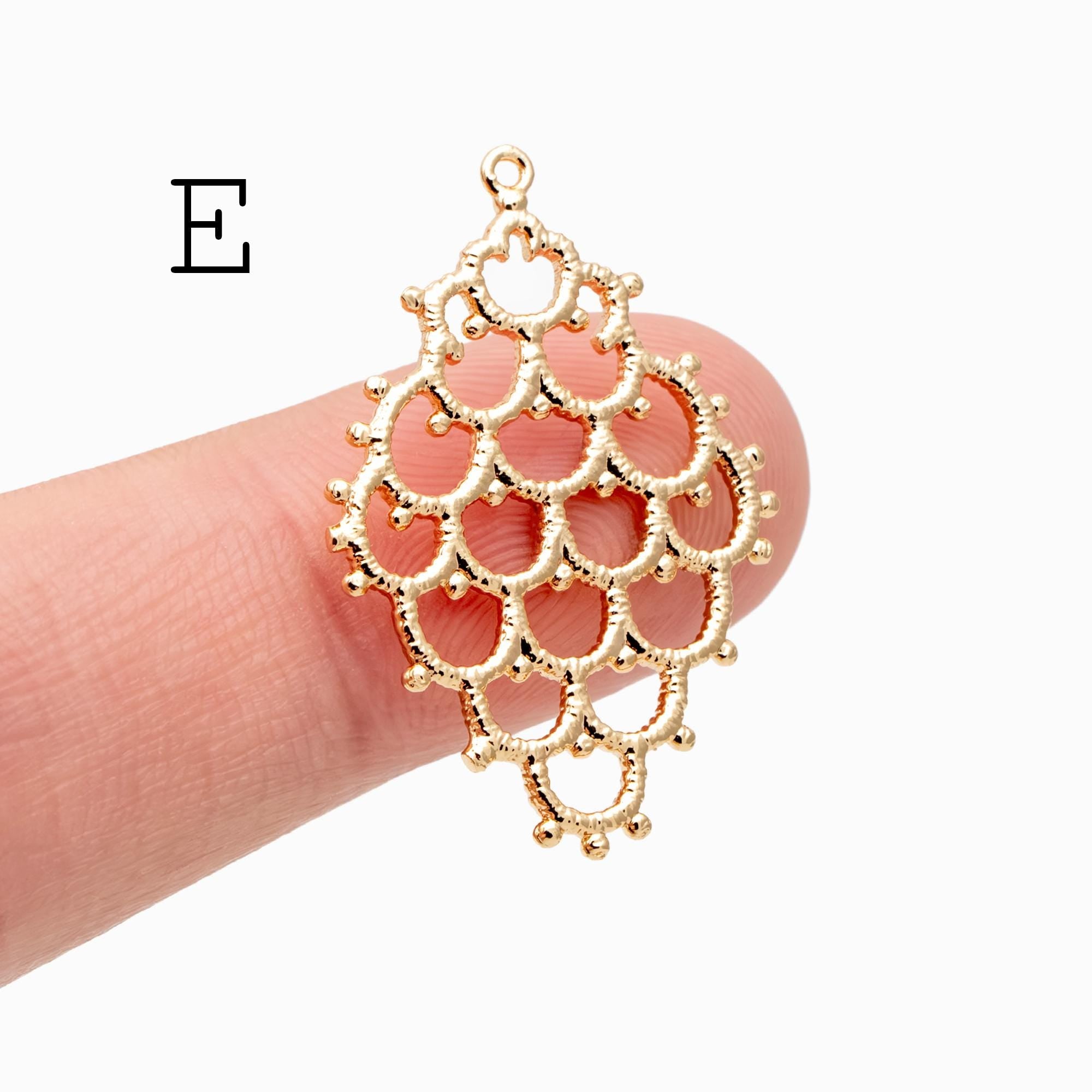 10pcs Gold plated Brass Filigree Charm Pendants, Earring Findings, Jewelry Making, Diy Material, Jewelry Supplies (GB-890)