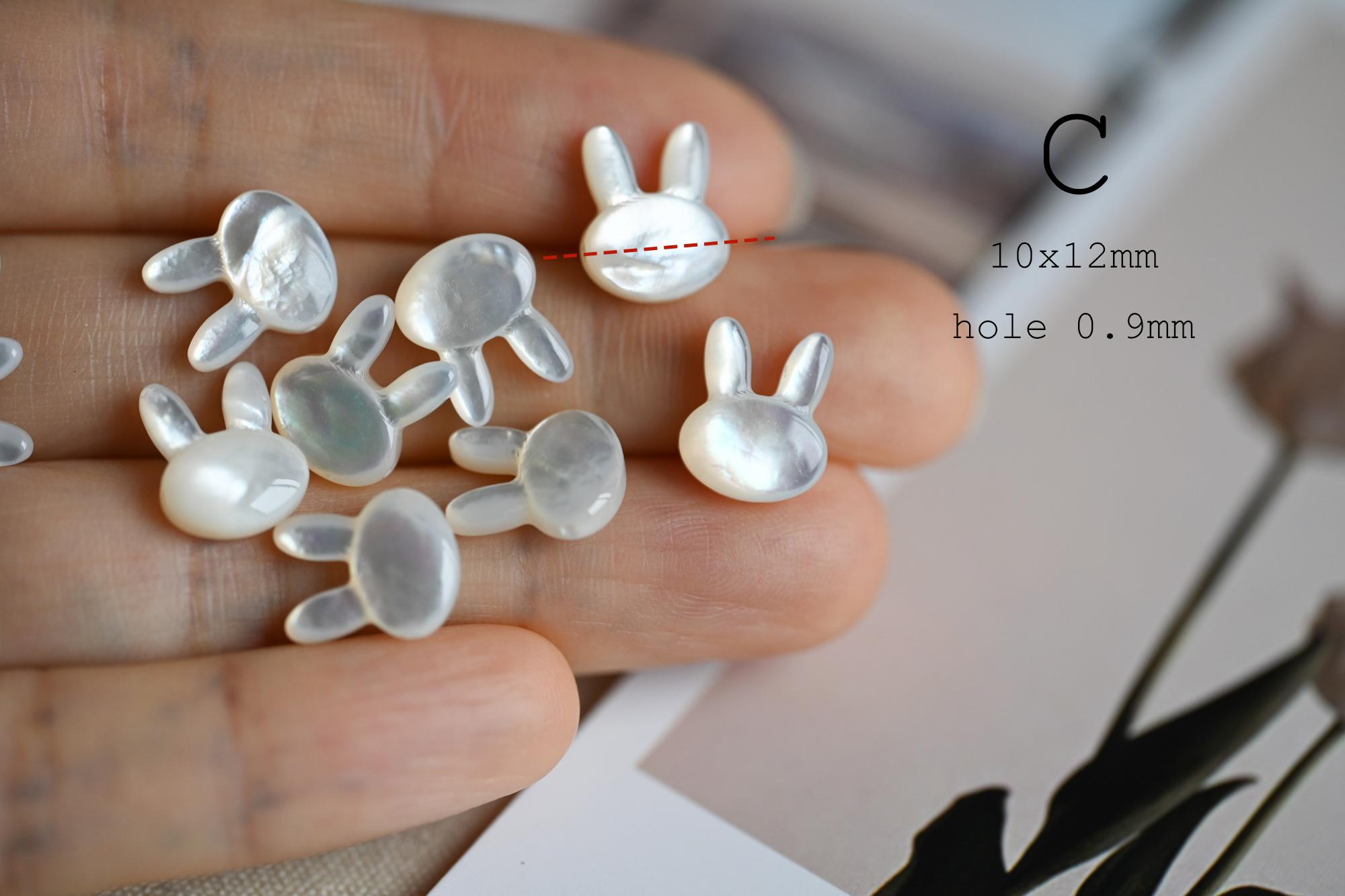 4pcs Double-Sided Shell Beads, Carved Mother of Pearl Beads for DIY Necklace, Handmade Jewelry (BK-005)
