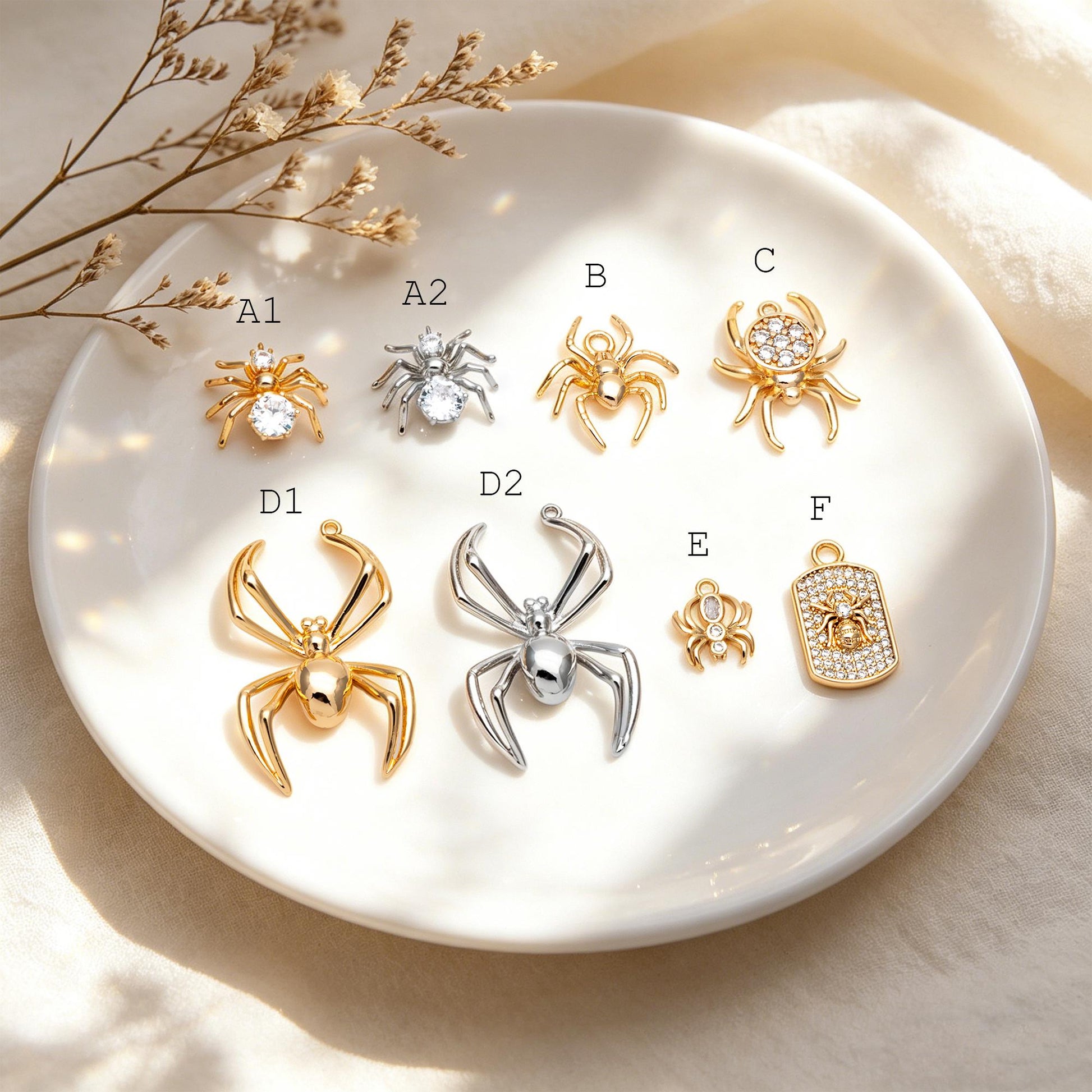 4pcs Spider Pendant Charm for Earrings and Necklaces - Arachnid Jewelry Making (GB-672)