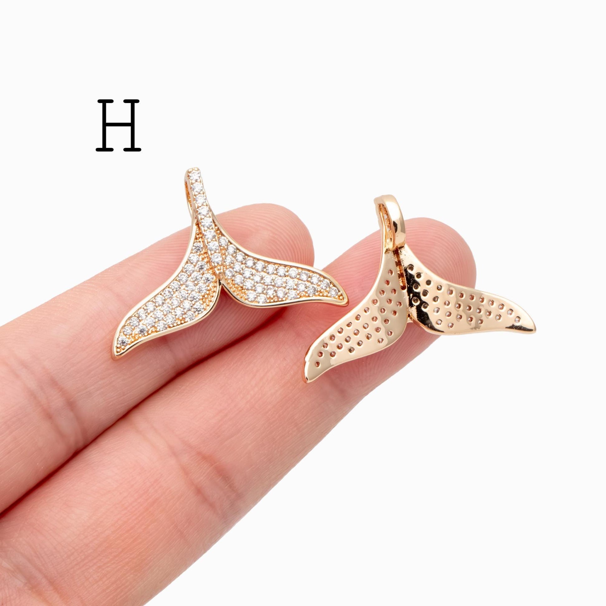 4pcs Gold Whale Tail Charms , Real Gold plated Brass, Mermaid Tail Pendants (GB-1156)