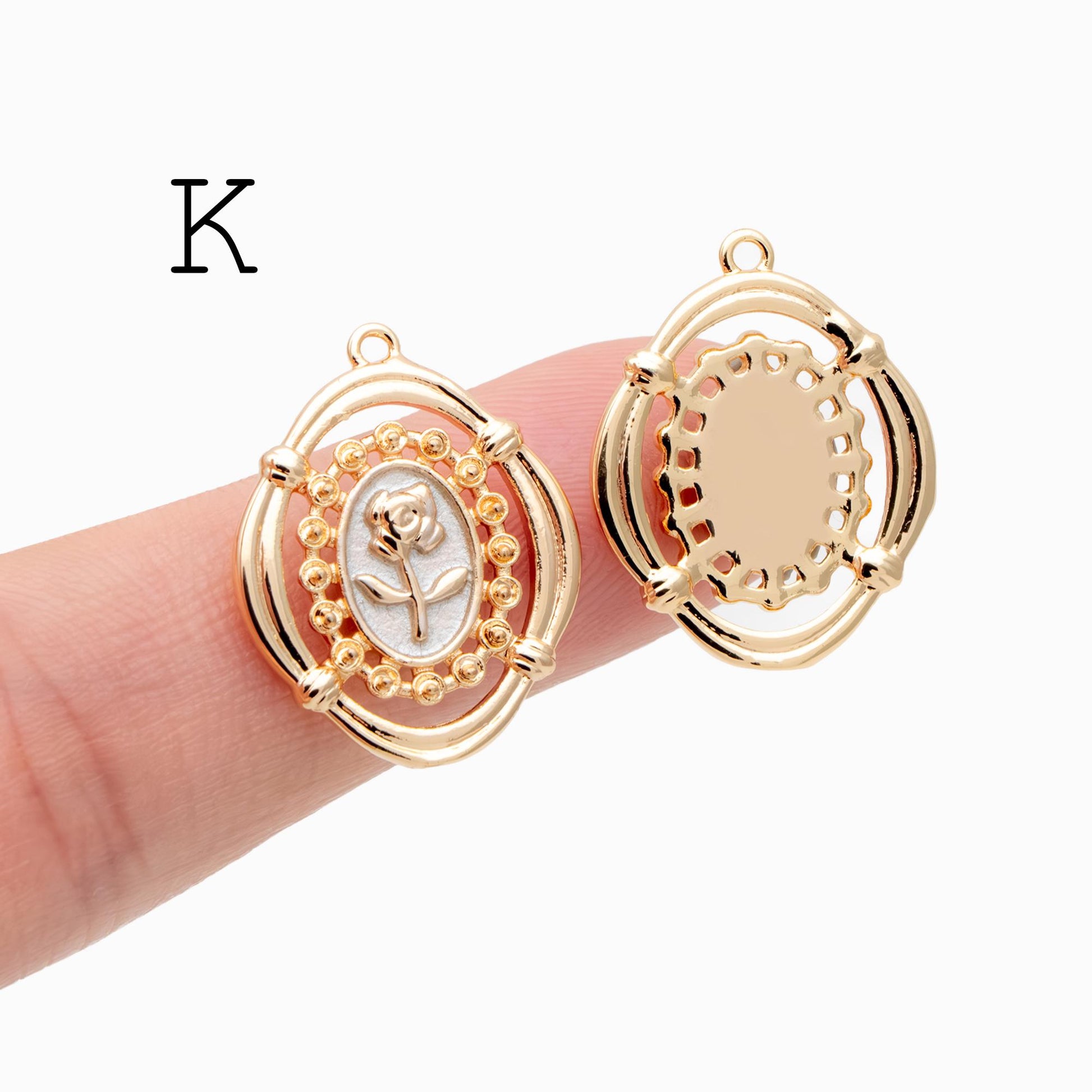 4pcs Gold Flower Charms, 18K Gold plated Brass, Flower Earring Pendants (GB-1281)