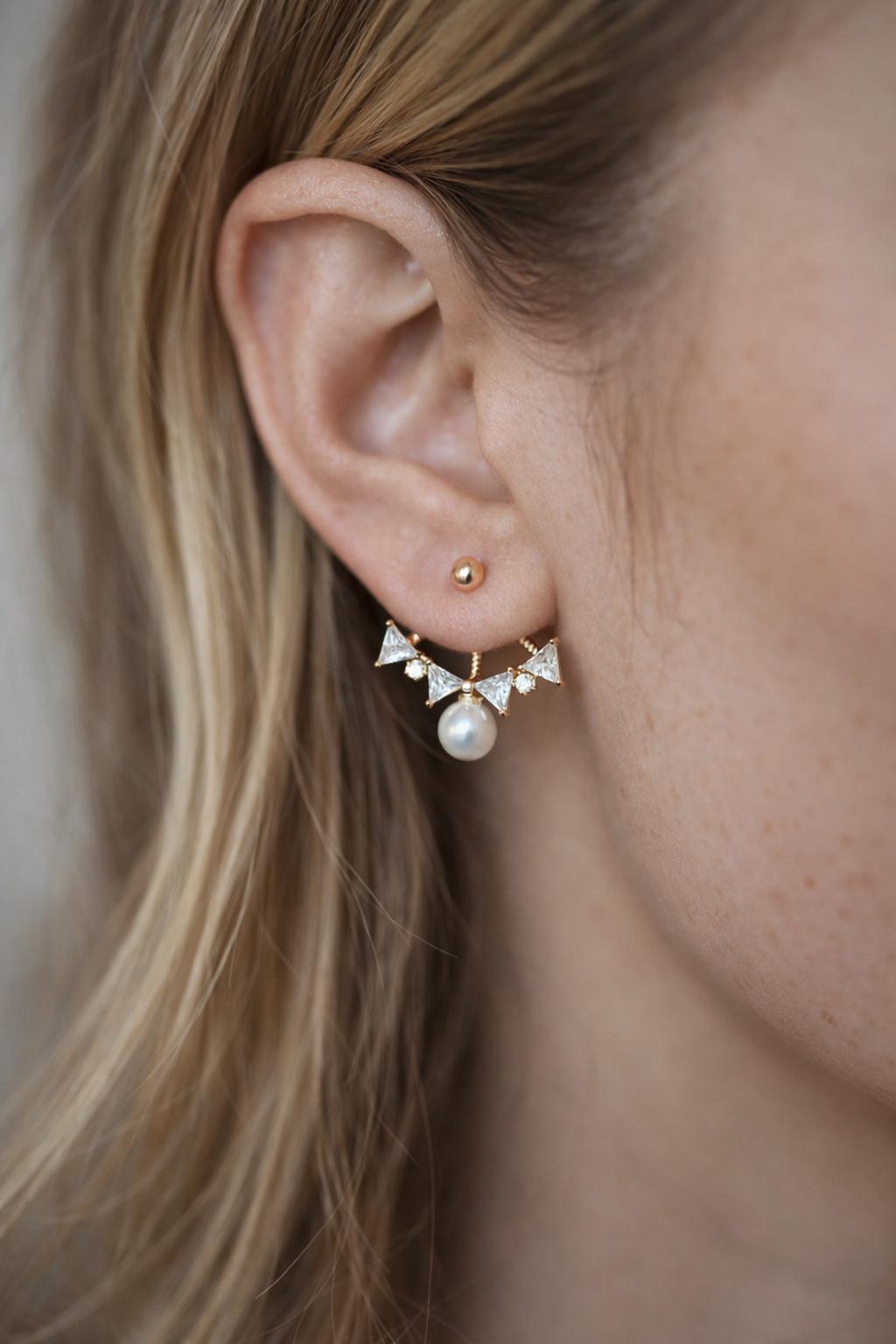 4pcs Elegant 6mm Glass Pearl & CZ Earrings, Gold-Plated Stud Earrings, Sparkling Chic Jewelry (GB-1625)
