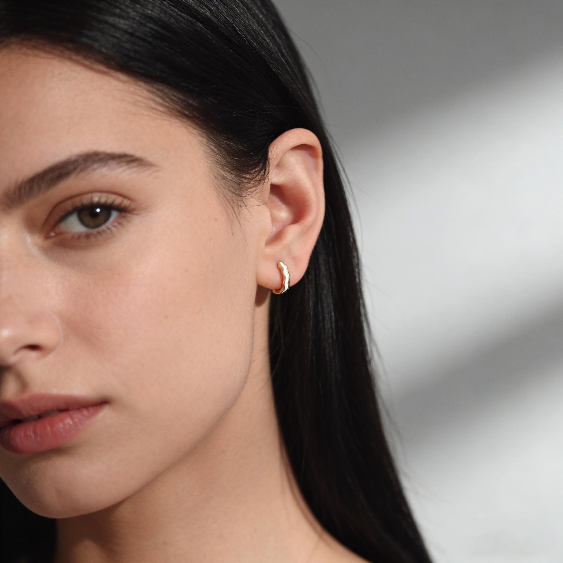 4pcs Enamel Hoop Earrings, 18K Gold plated Brass, Minimalist Circle Huggies (GB-3717)