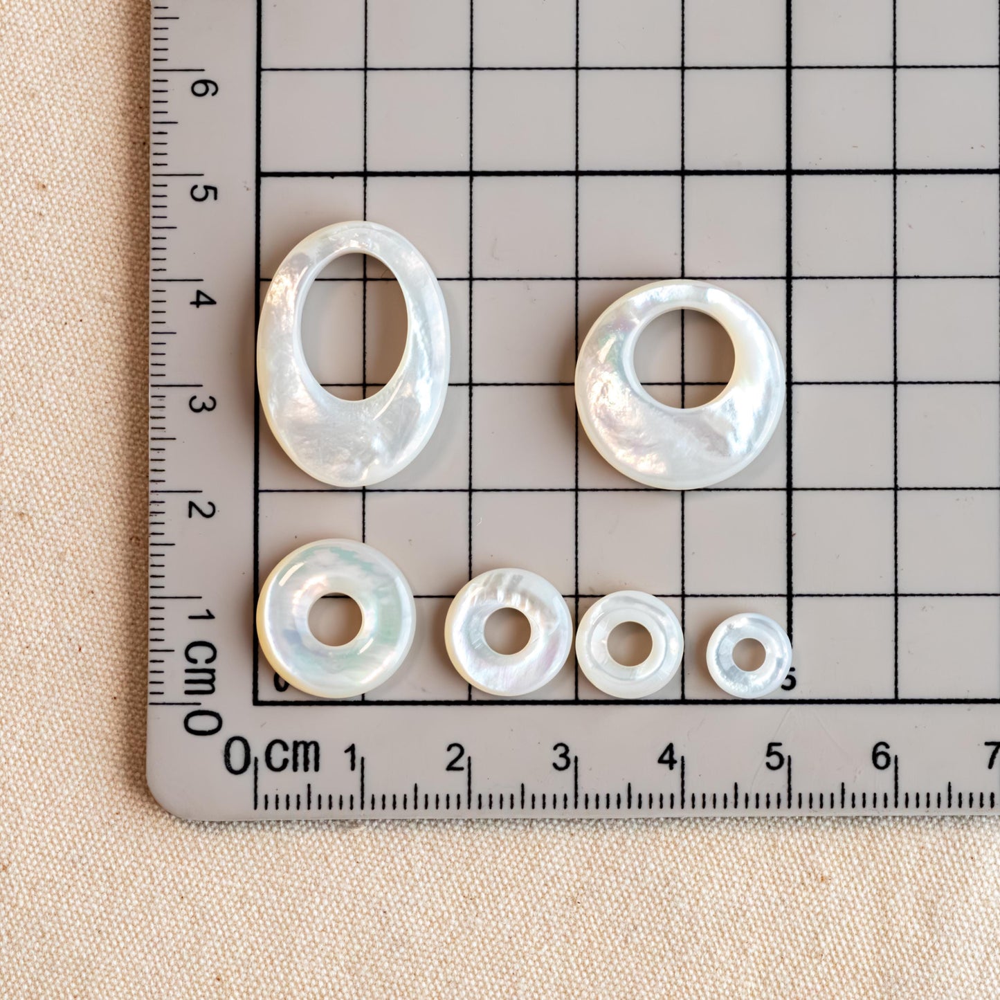 Double Sided Mother of Pearl Ring Charms, Shell Donut Beads, White Shell Circle Pendant, Jewelry Making Supplies (BK-015)