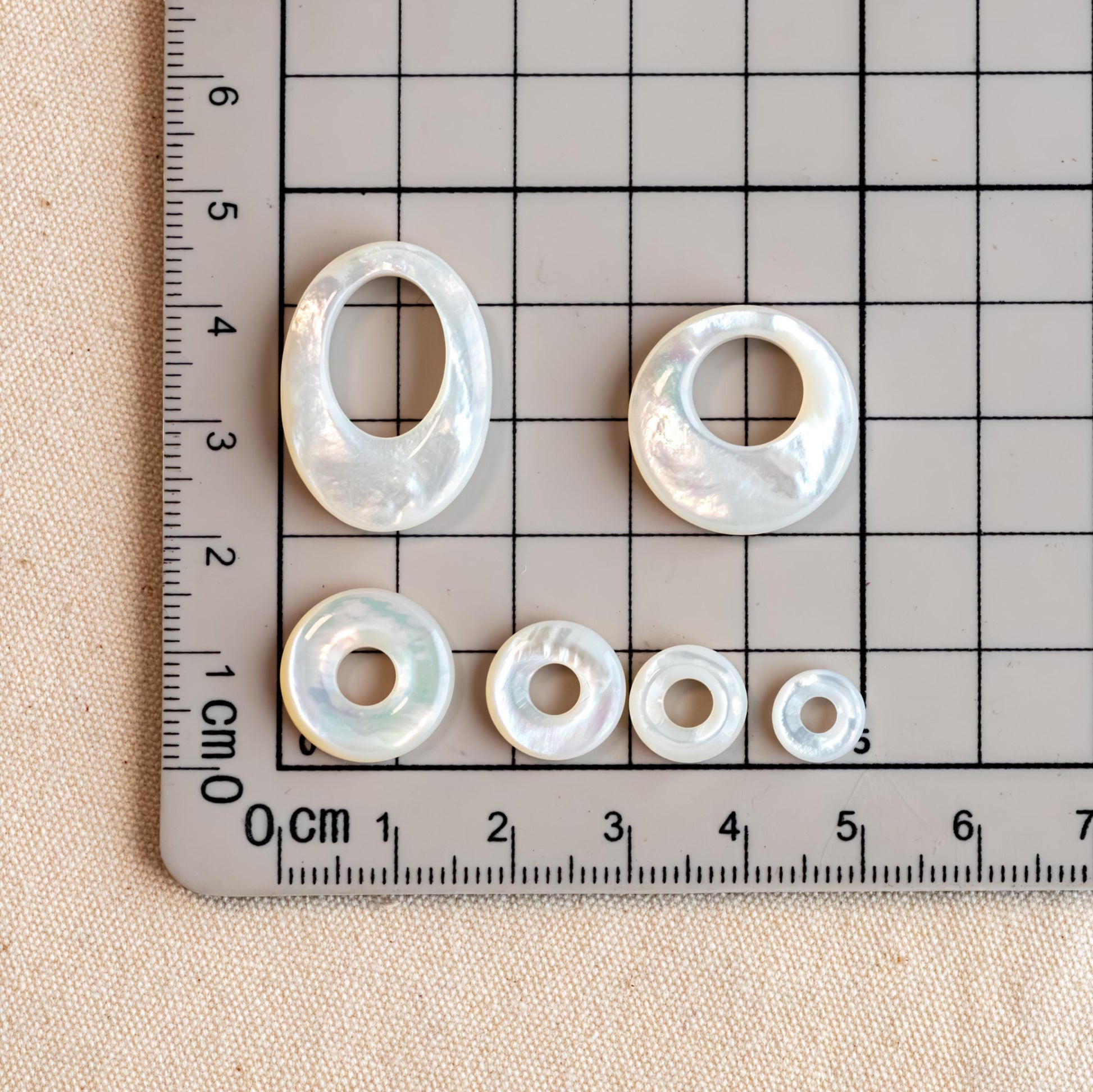 Double Sided Mother of Pearl Ring Charms, Shell Donut Beads, White Shell Circle Pendant, Jewelry Making Supplies (BK-015)
