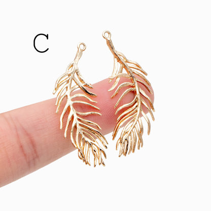 4pcs Gold Feather Charms, 18K Gold plated Brass Feather Pendants, Lead Nickel Free (GB-858)