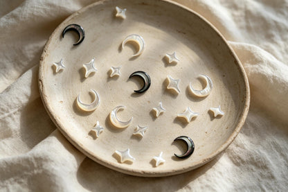 4pcs Moon & Star Mother of Pearl Beads, Celestial DIY Jewelry Supplies, Crescent and Cross Beads, Bracelet Necklace Earring Making (BK-037)