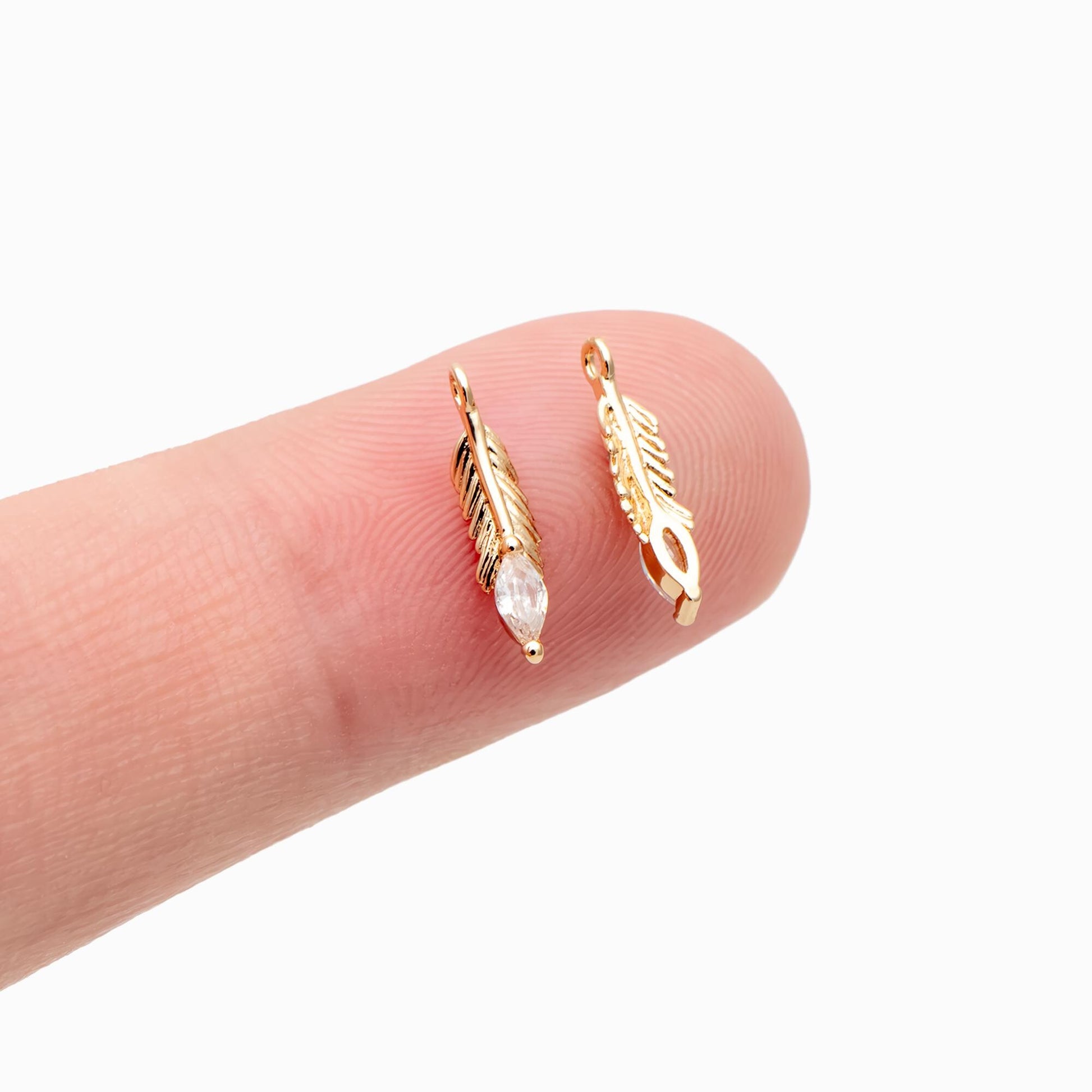 4pcs CZ pave Tiny Feather Charms, 18K Gold/ Rhodium plated Brass Leaf Pendants 12x3mm (GB-383-A)