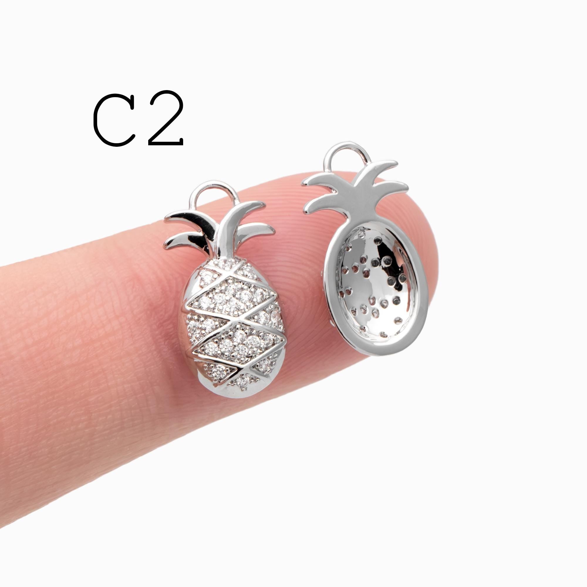 4pcs Gold/ Silver Tone Pineapple Charms , 18K Gold/ Rhodium plated Brass Pineapple Pendants (GB-4095)