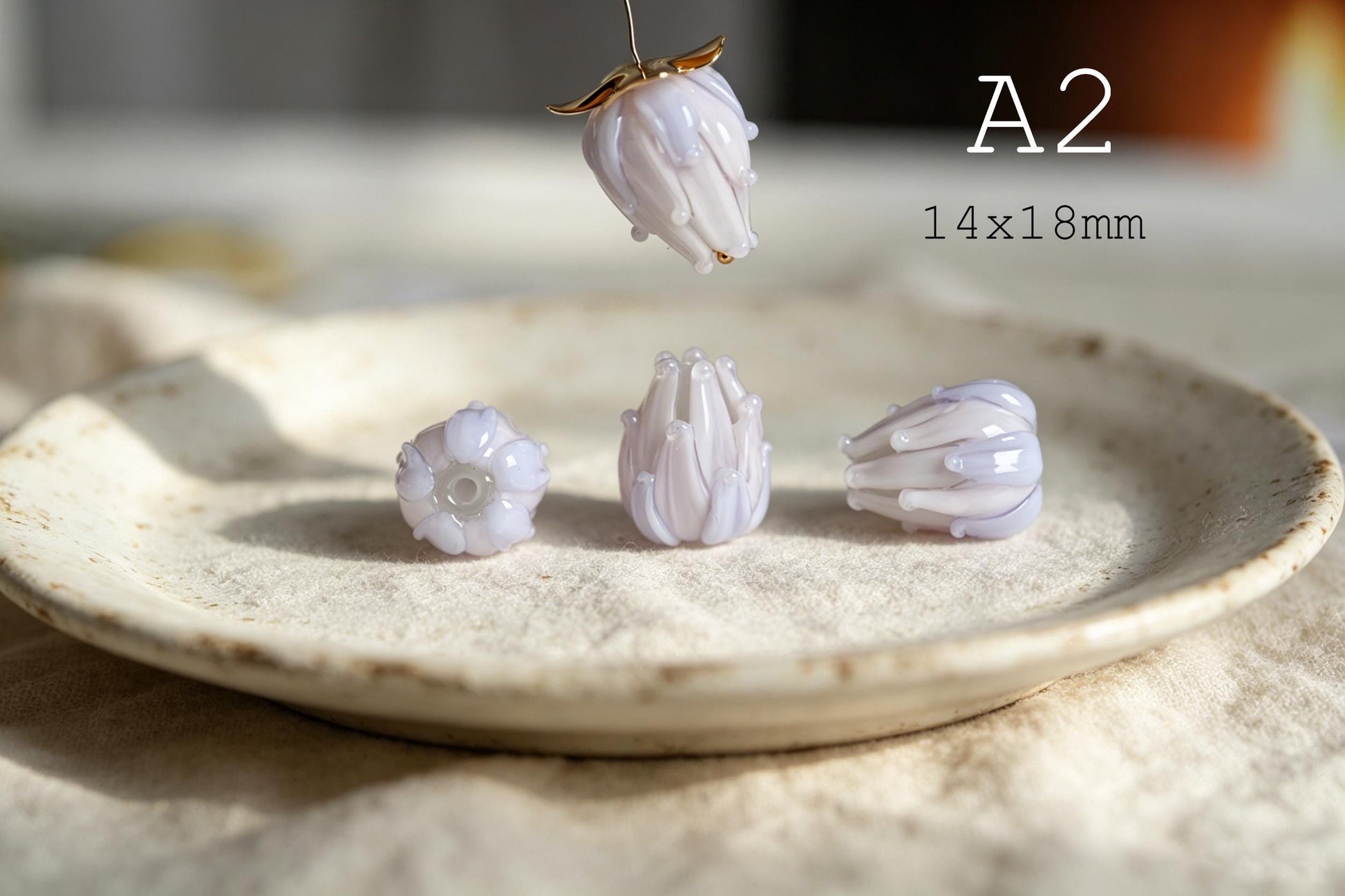 Handmade Flower Glass Beads for Jewelry, DIY Floral Beads for Bracelets, Necklaces & Earrings, Lampwork Beads (GM-052)
