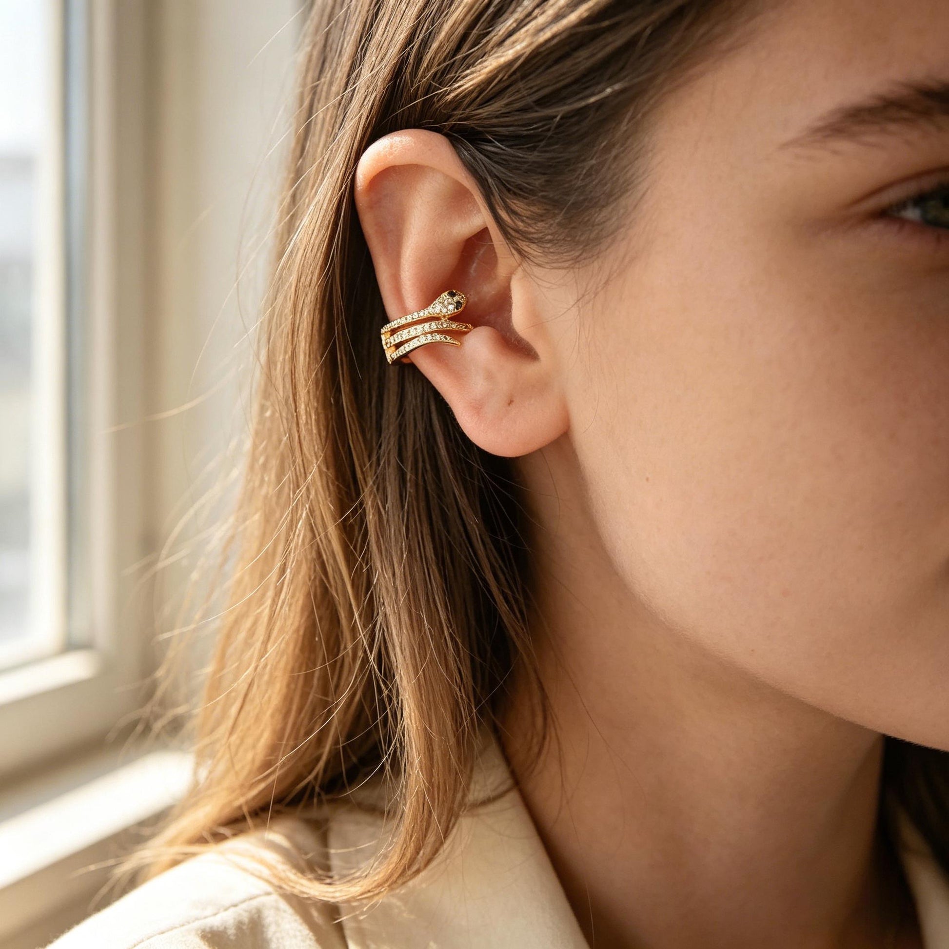 2pcs CZ Pave Gold Ear Cuff, Cartilage, Dainty Earcuff Earring (GB-1665)