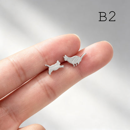 10pcs Cat Asymmetry Earrings, Gold/ Rhodium plated Brass, Pet Animal Stud Earrings (GB-4094)