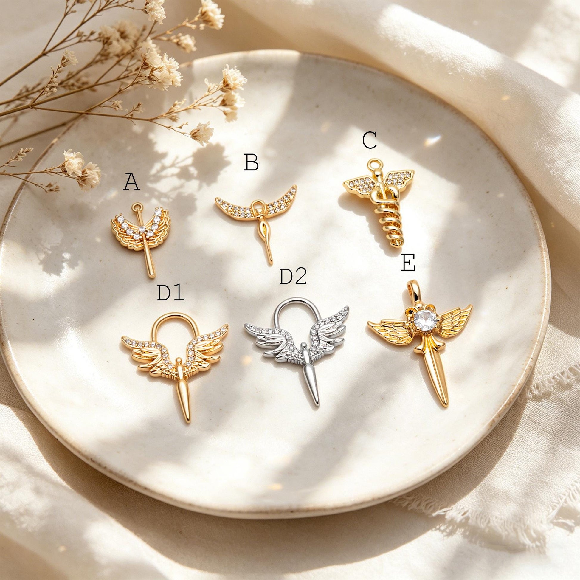 4pcs CZ Pave Gold/ Silver tone Angel Wing Charm, Wing Necklace Charm (GB-1810)