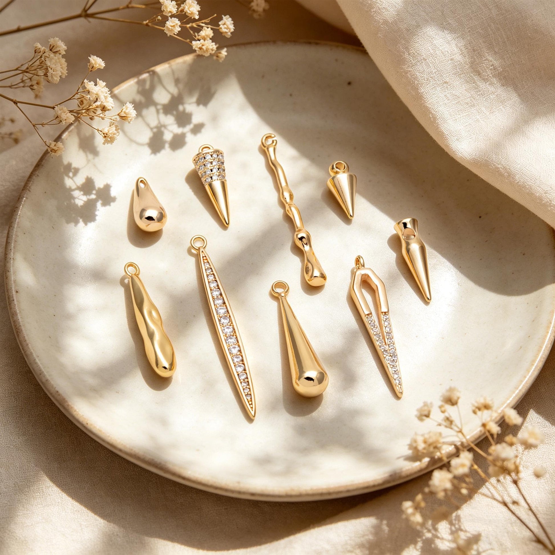 4pcs Gold/ Silver Tone Drop Charm, Minimalist DIY Jewelry, Modern Pendants for Necklaces & Earrings (GB-2416)