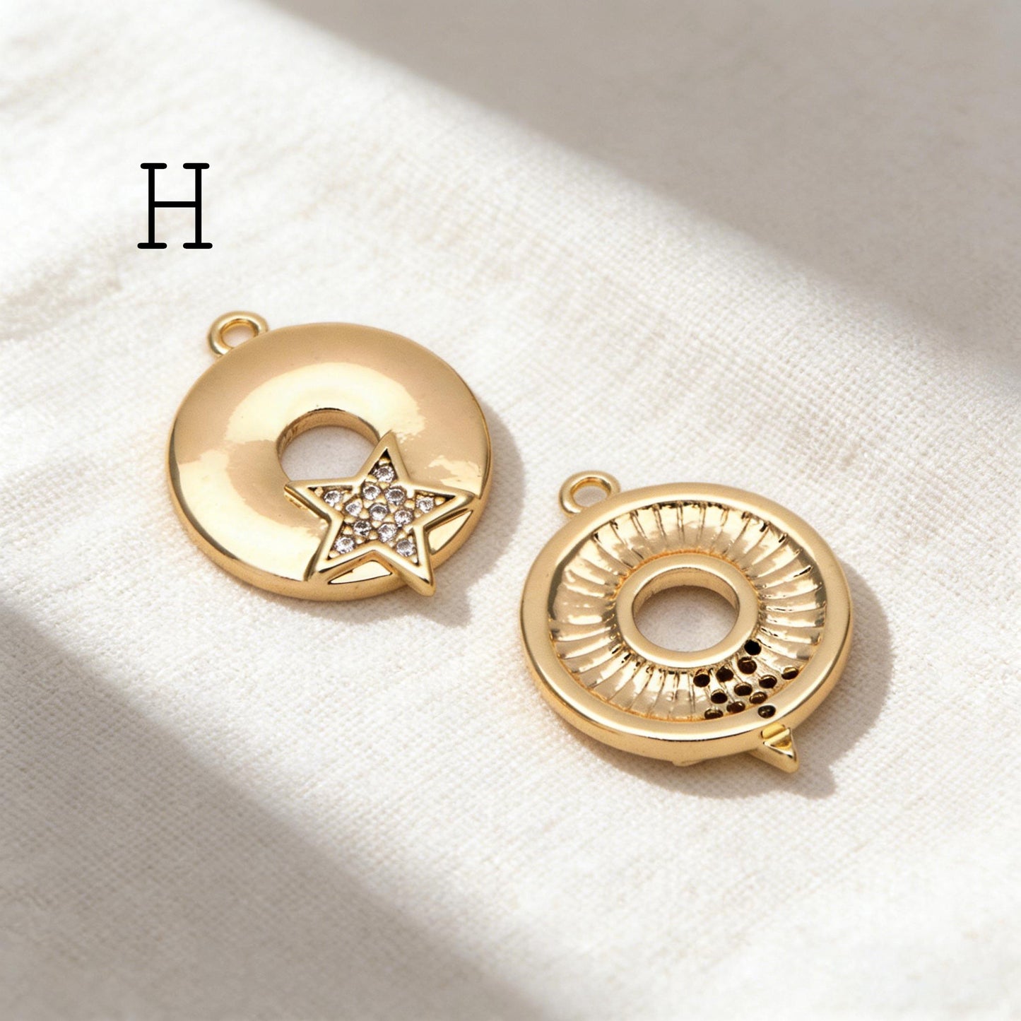4pcs Gold Star Charm, Earring Findings, Jewelry Making, Diy Material, Jewelry Supplies (GB-2900)