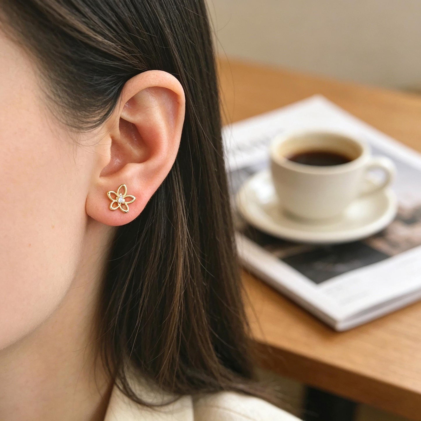 10pcs Gold/ Silver Hollow Flower Butterfly Stud Earrings, Gold/ Rhodium plated Brass, Jewelry Supplies (GB-4323)