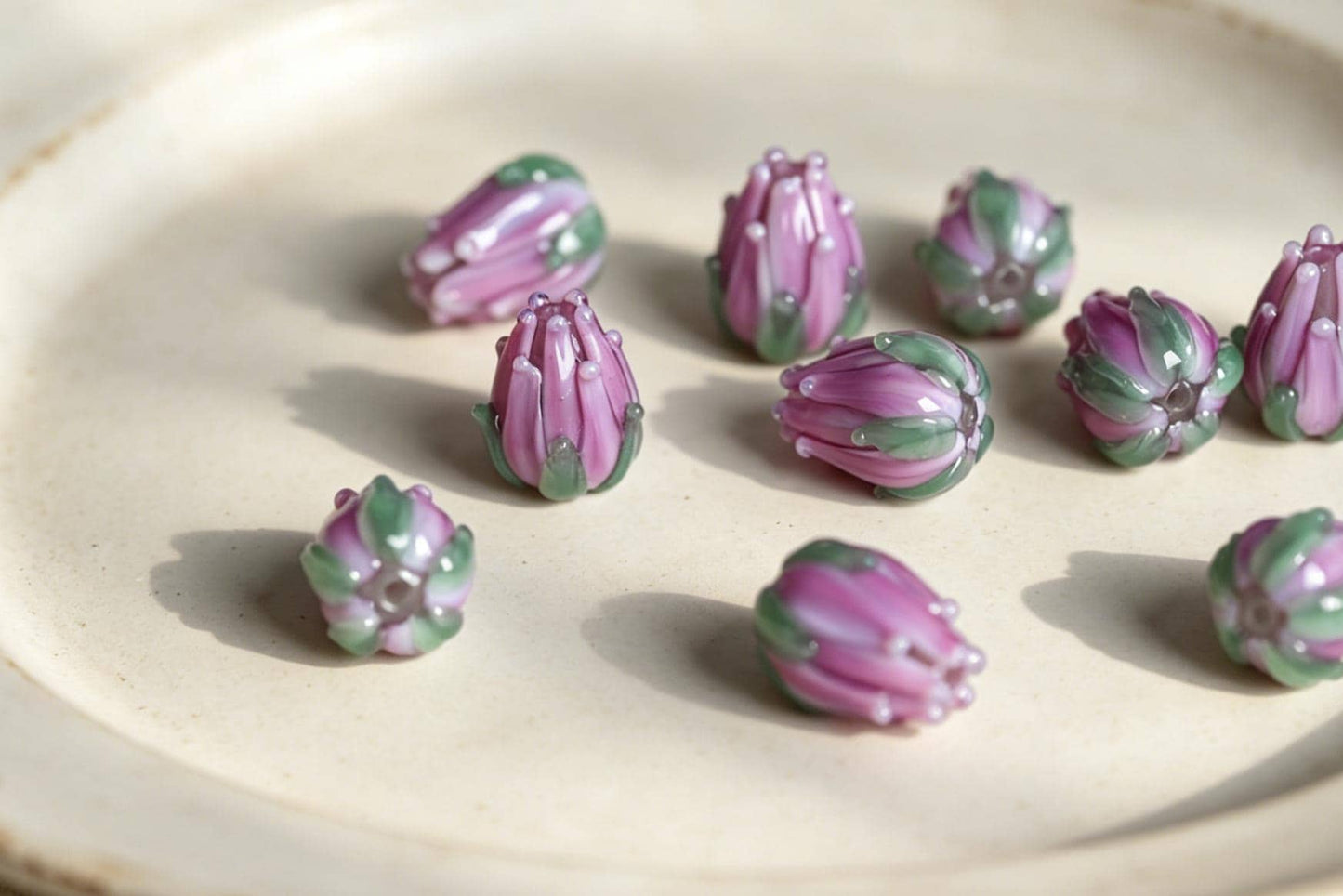 Handmade Flower Glass Beads for Jewelry, DIY Floral Beads for Bracelets, Necklaces & Earrings, Lampwork Beads (GM-052)