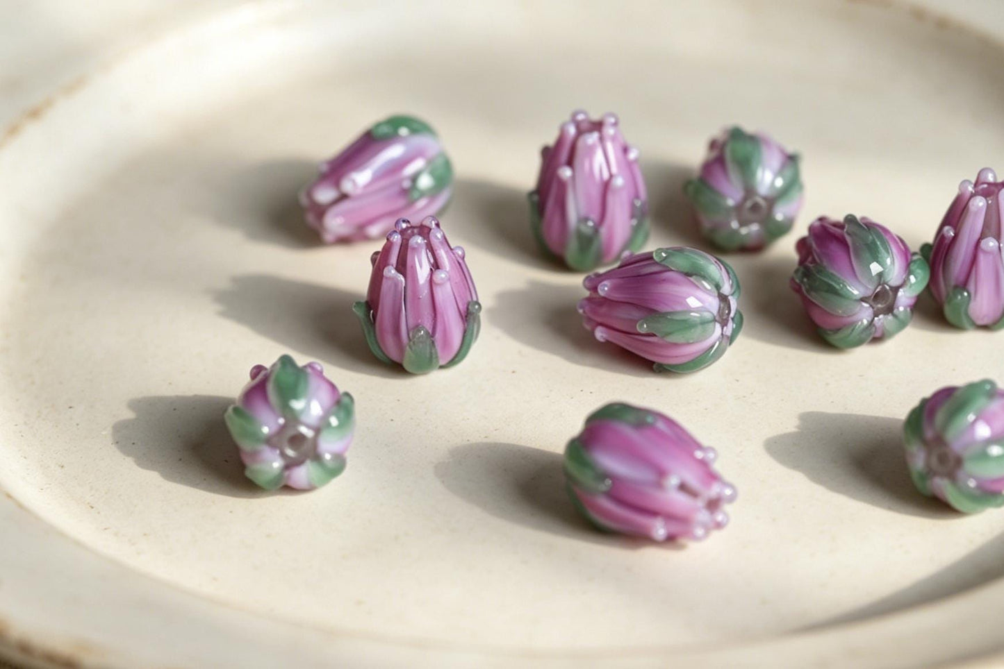Handmade Flower Glass Beads for Jewelry, DIY Floral Beads for Bracelets, Necklaces & Earrings, Lampwork Beads (GM-052)
