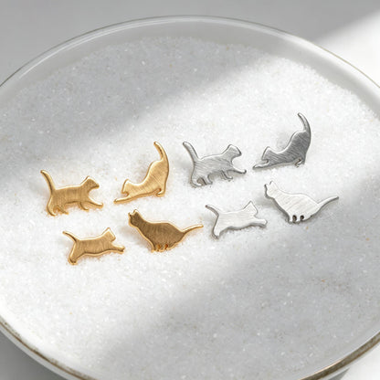 10pcs Cat Asymmetry Earrings, Gold/ Rhodium plated Brass, Pet Animal Stud Earrings (GB-4094)