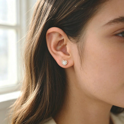 4pcs CZ Pave Heart Ear Posts, Gold Plated Brass Stud Earrings, Jewelry Findings, Wholesale Supplies (GB-3115)