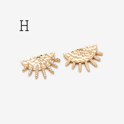 4pcs CZ Pave Gold/ Silver Sun Charms, 18K Gold/ Rhodium plated Brass, Sun Pendants (GB-2259)