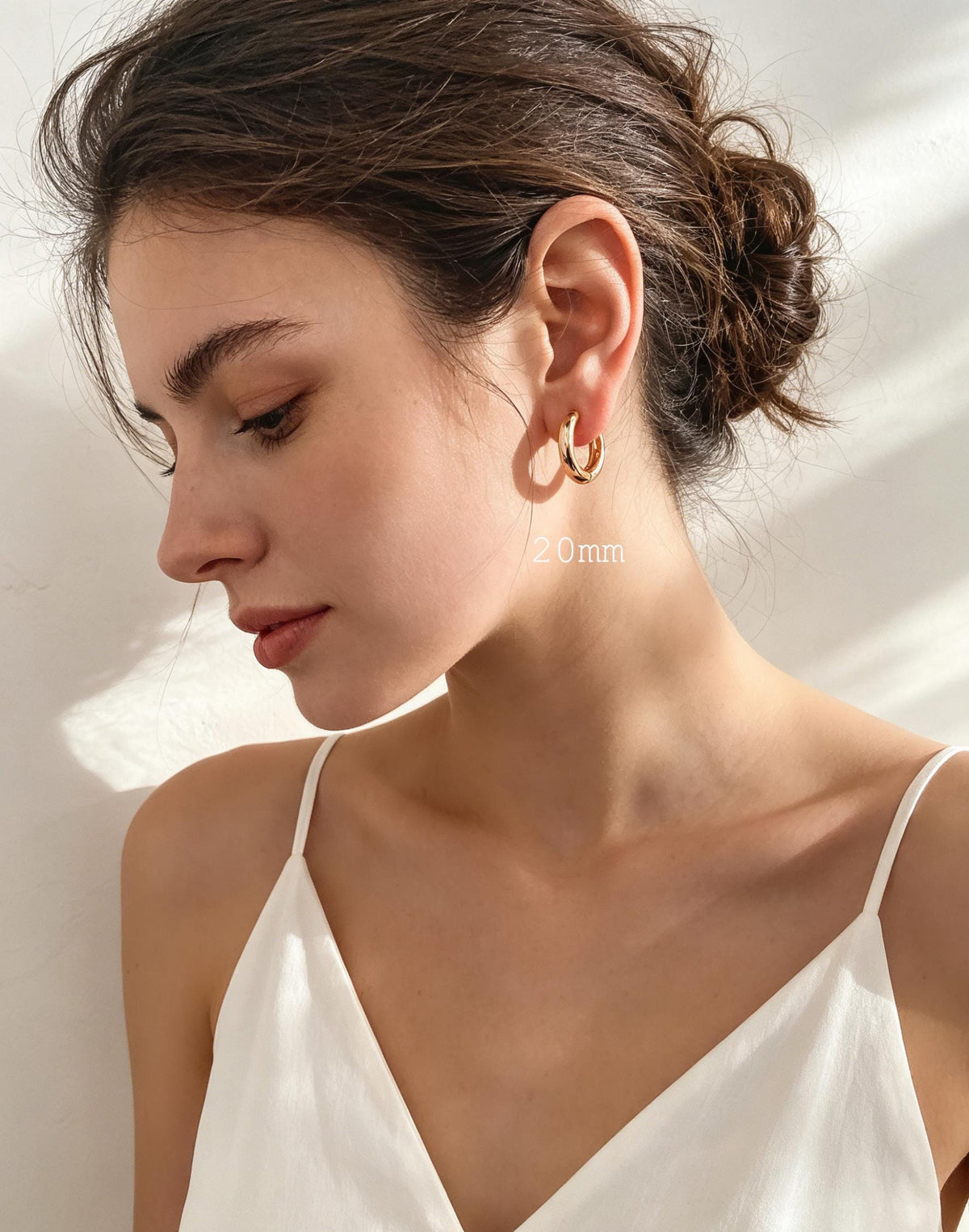 4pcs Gold/ Silver Tone Chunky Hoop Huggies, 4mm Thick, 18/ 20/ 22/ 24/ 26mm, Stainless Steel Hoop Earrings, Minimalist Earrings (GB-3301)