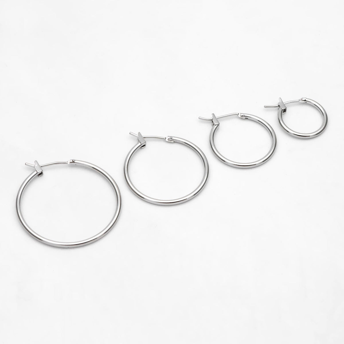 10pcs Gold Hoop Earrings, 2mm Thick, Size 15/20/25/30/35mm, 18K gold plated on Brass, Classic Hoop Earrings (GB-3270)