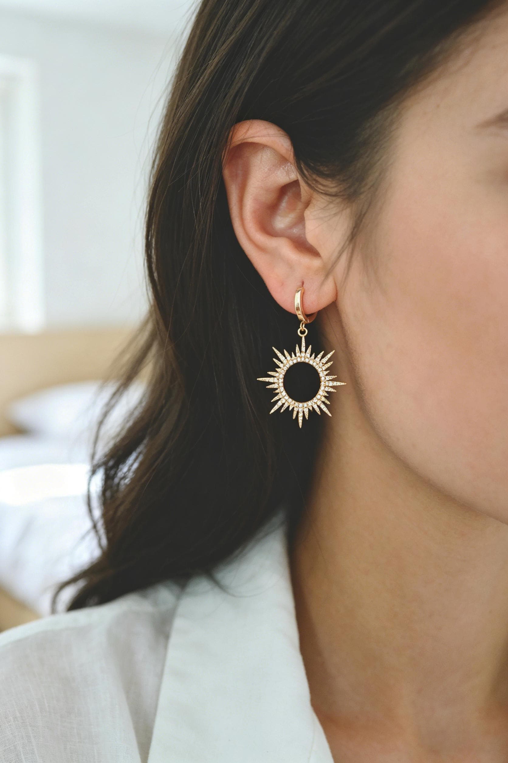 4pcs CZ Pave Gold/ Silver Sun Charms, 18K Gold/ Rhodium plated Brass, Sun Pendants (GB-2259)