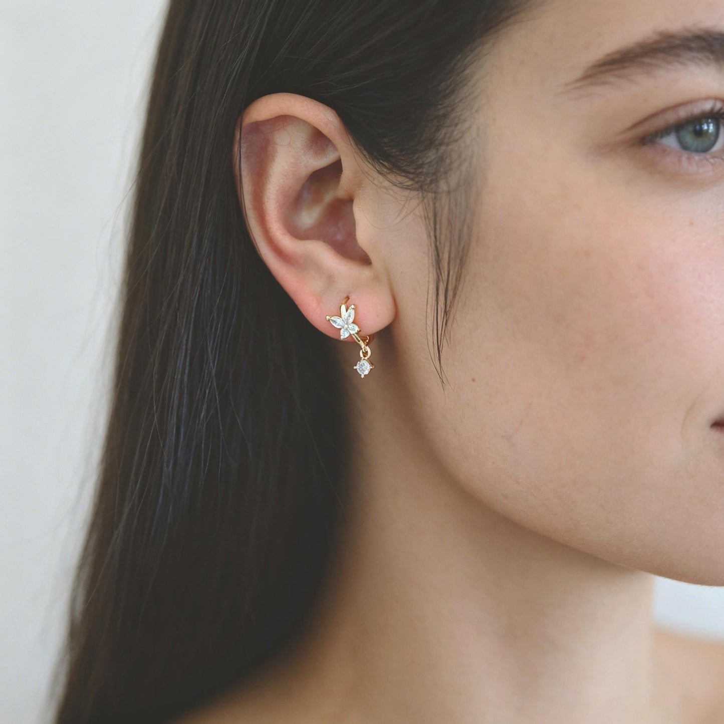 4pcs CZ Pave Tiny Hoop Earrings , Dainty Huggie Earrings, Minimalist Earring, Small Gold Hoops Earring (GB-3477)