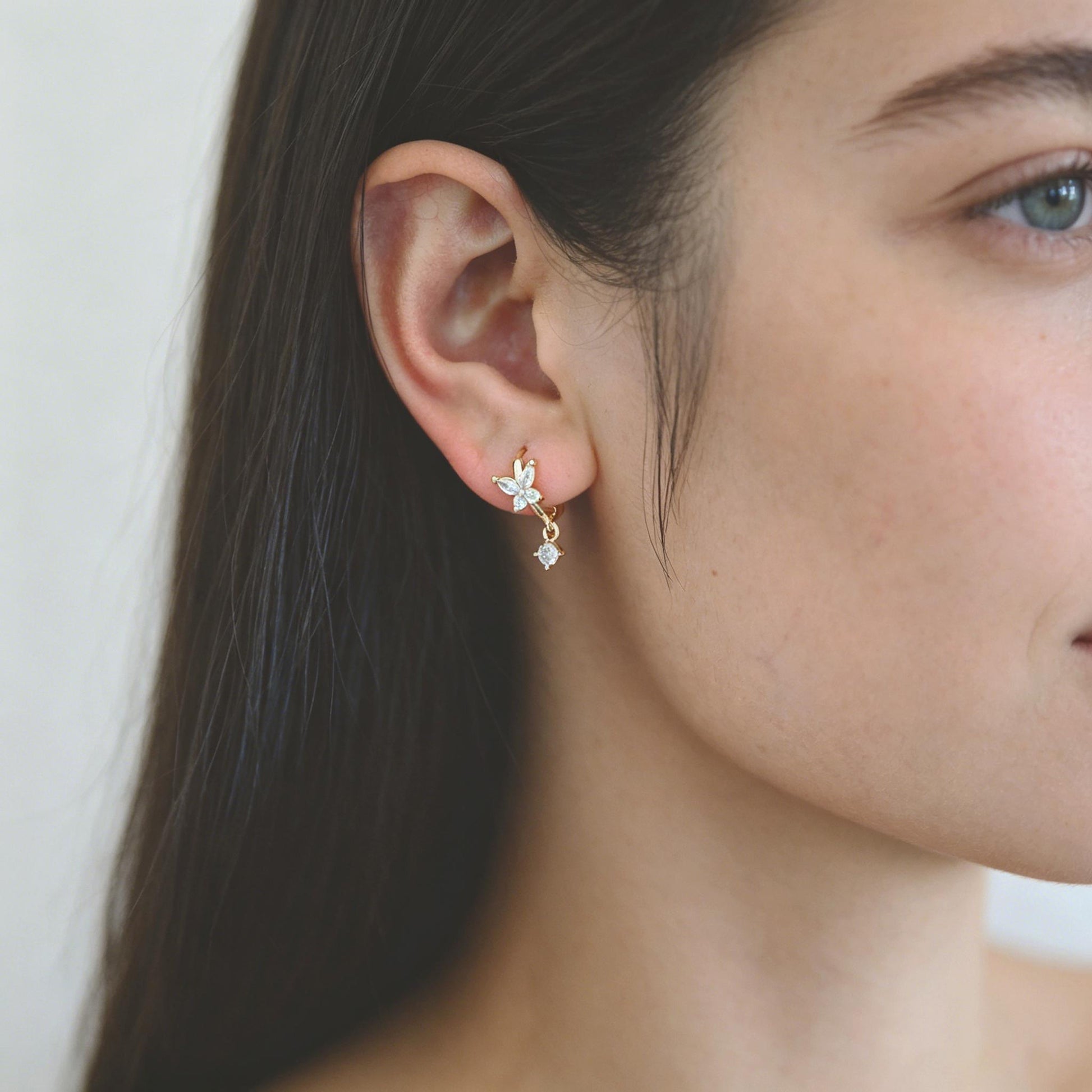 4pcs CZ Pave Tiny Hoop Earrings , Dainty Huggie Earrings, Minimalist Earring, Small Gold Hoops Earring (GB-3477)
