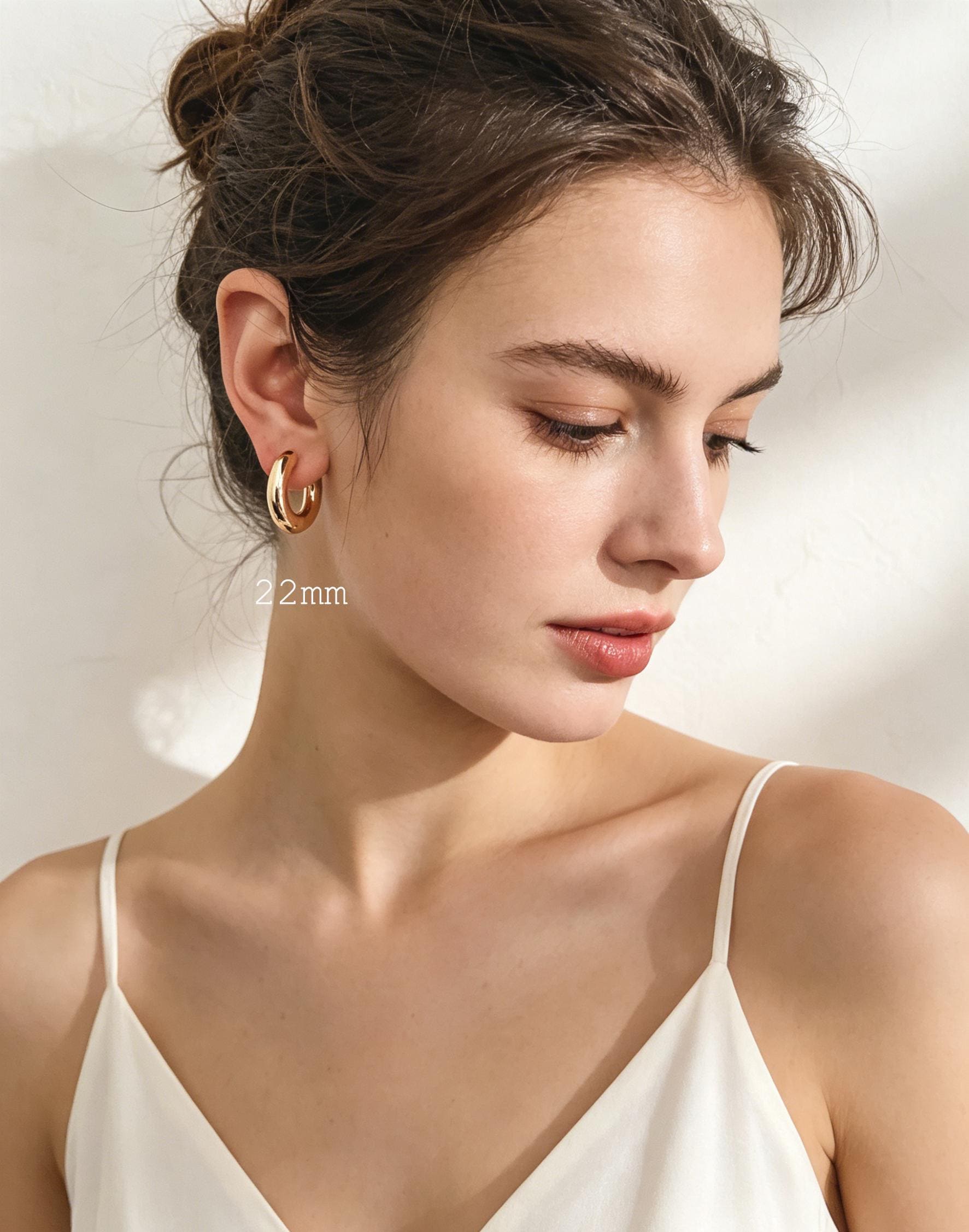 4pcs Gold plated Stainless Steel Huggie Earrings, 5mm Thick by 20/ 22/ 24/ 26mm, Minimalist Chunky Hoop Earrings (GB-1484)