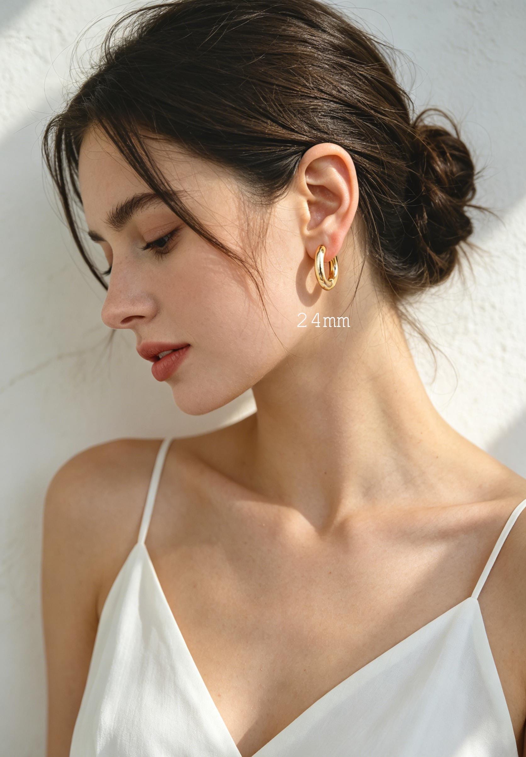 4pcs Gold plated Stainless Steel Huggie Earrings, 5mm Thick by 20/ 22/ 24/ 26mm, Minimalist Chunky Hoop Earrings (GB-1484)