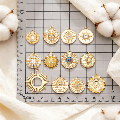 4pcs Gold Round Sun Charms , 18K Gold plated Brass, Disk Sun Pendants (GB-1232)