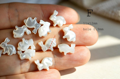 4pcs Single-Sided Carved Shell Beads, Mother of Pearl Animal & Sea Shapes for DIY Bracelet, Handmade Jewelry (BK-006)