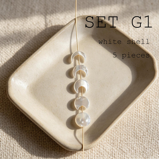 Moon Phase Mother of Pearl Beads, White/ Black MOP Shell Crescent Charms 12mm (BK-035)