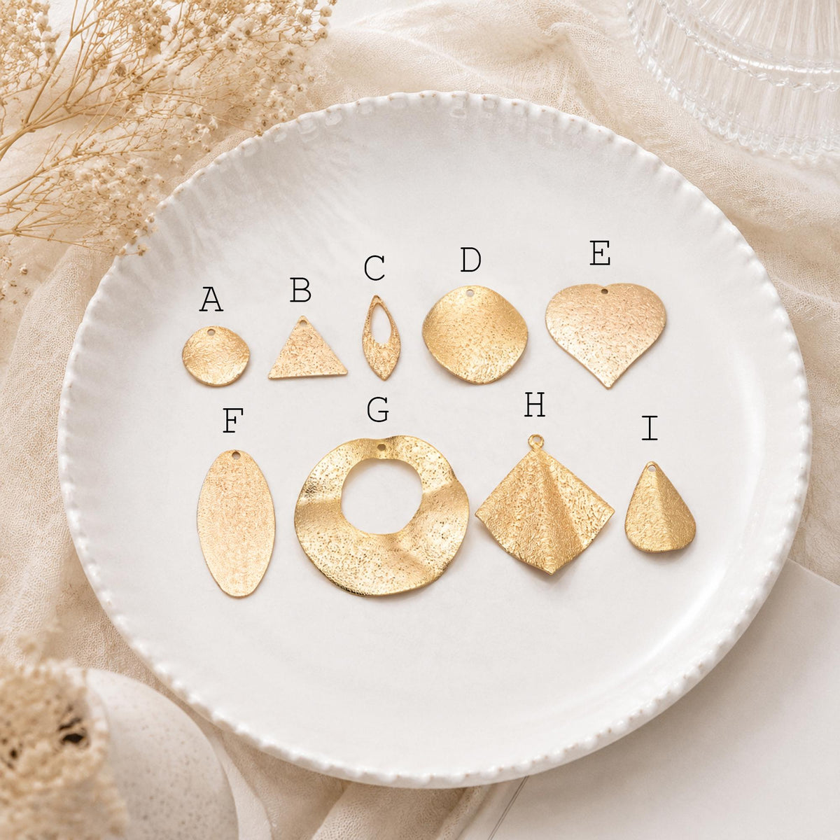 10pcs Gold Geometric Charms, Gold plated Brass Rustic Pendants, Lead Nickel Free (GB-265)