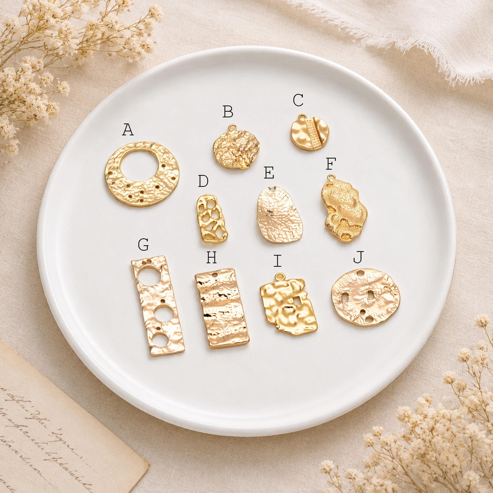 10pcs Gold Hammered Geometric Charms, 18K Gold plated Brass Rustic Pendants (GB-2977)