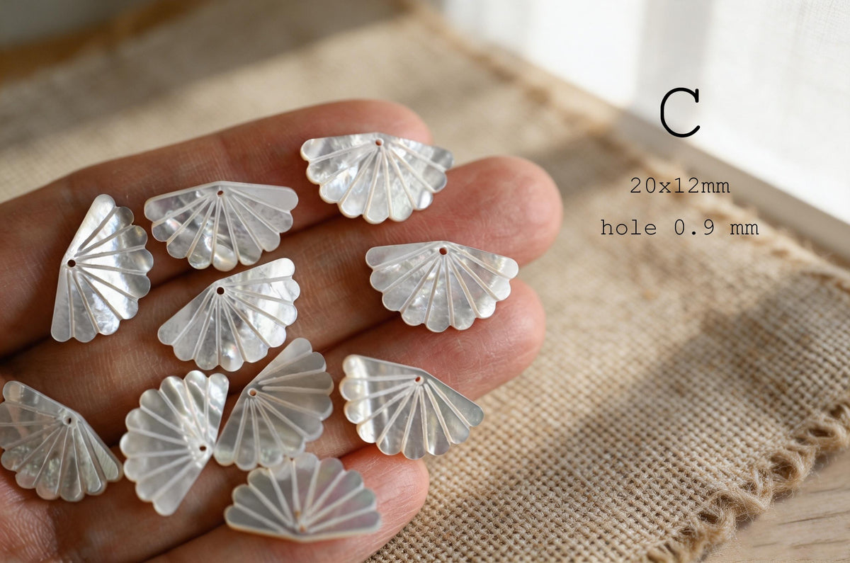 4pcs Natural White Mother of Pearl Shell Pendant Charm, Oval Round Fan Shape, DIY Earrings Necklace Making Supplies (BK-014)