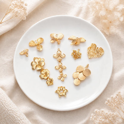 10pcs Gold Leaf Charm Connectors , Real Gold plated Brass, Leaf Pendant with Two Loops (GB-4391)