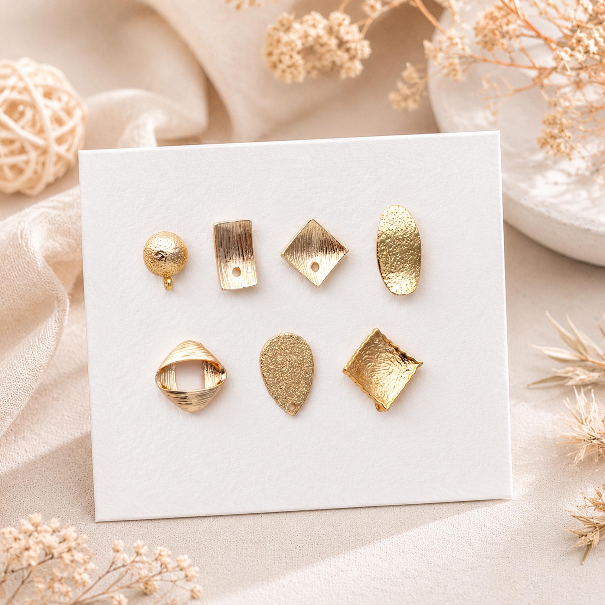 10pcs Gold Curved Rhombus Earring With A Loop, Real Gold Plated Brass Geometric Earring Studs (GB-3214)