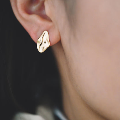 10pcs Gold Cloud Earrings, Stud Earring with loops, Gold plated Brass Ear Posts (#GB-3956)