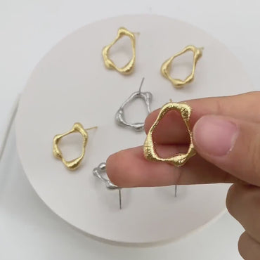 10pcs Gold/ Silver Irregular Oval Earrings, 18K Gold/ Rhodium plated Brass, Hoop Stud Earrings (GB-4479)