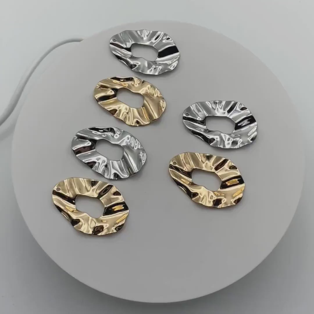 10pcs Gold/ Silver Hammered Disc Oval Charms 33x22mm, Gold/ Rhodium plated Brass Irregular Hammered Charms (GB-402-F)