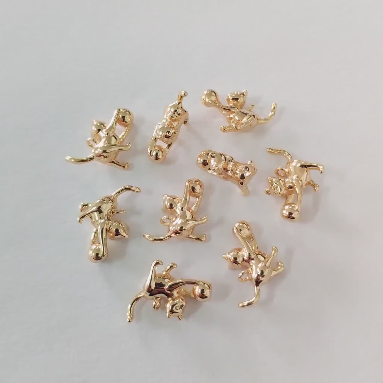 10pcs Gold 3D Cat Charm, Jewelry Making, Diy Material, Jewelry Supplies (GB-2707-A)
