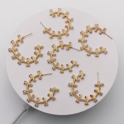 4pcs Gold Round Circle Ear Posts 38mm, Twisted Wire Stud Earrings, Dainty Hoop Earrings (GB-3702)