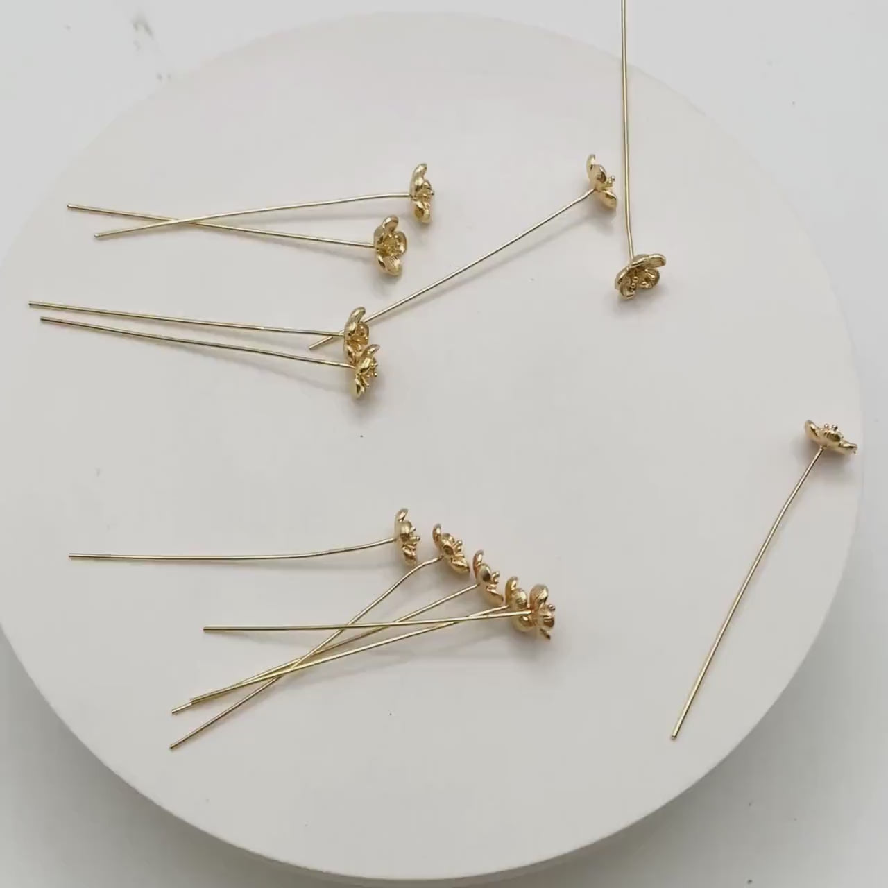 10pcs Gold Flower Head Pins, Gold plated Brass Headpins (GB-4035-A)
