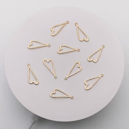 10pcs Gold plated Brass Heart Charm Pendants (GB-432)